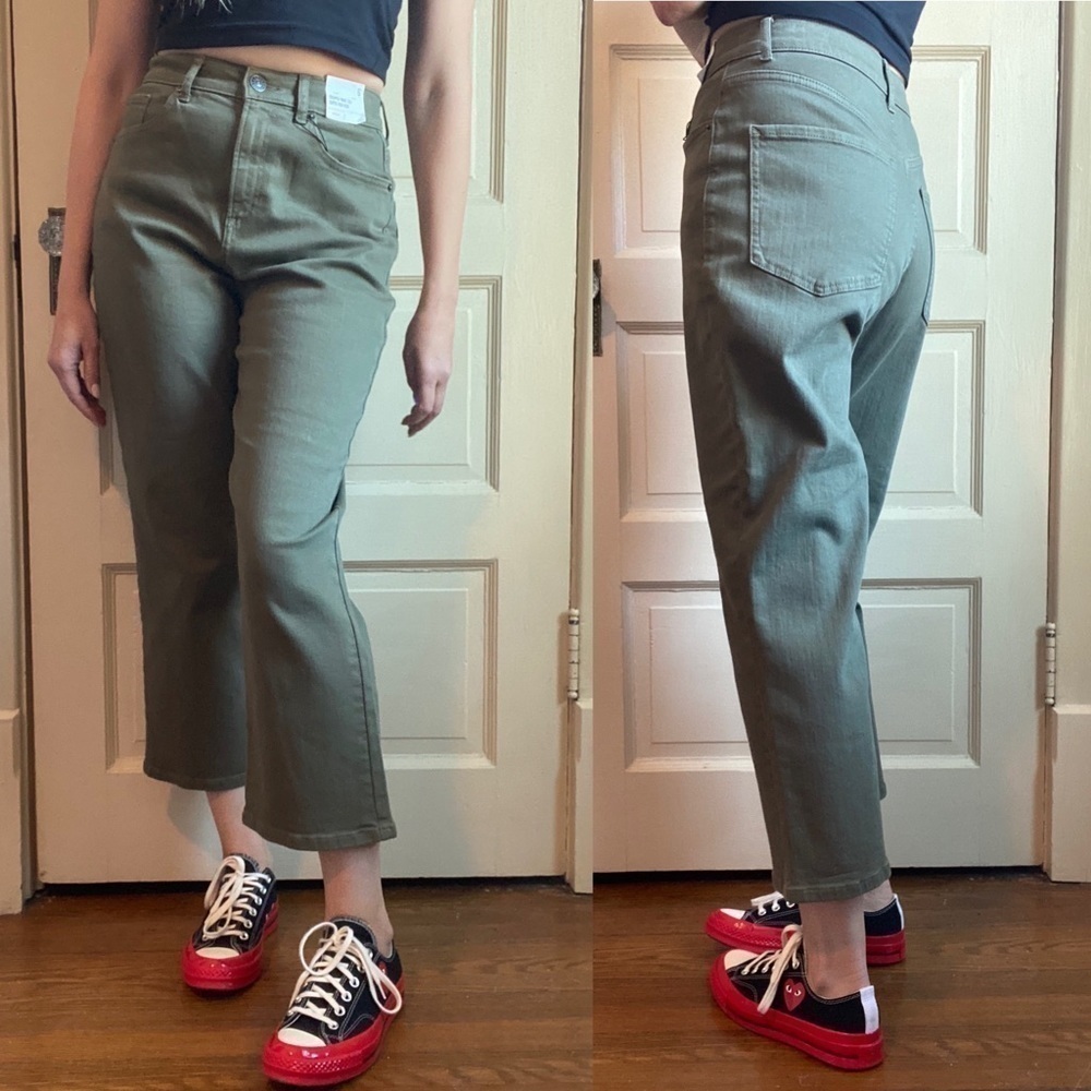 Express Super High Waisted Cropped Wide Leg Army Green Jean